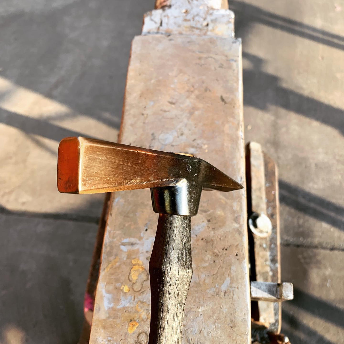 Offset Rounding Hammer – Lambert Blacksmithing
